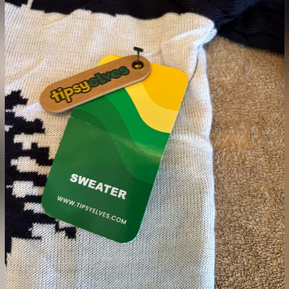 Tipsy Elves Festive Christmas Sweater with Santa Design Size L - Picture 7 of 9